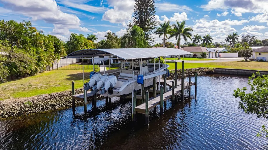 13856 Lazy Lane Fort Myers FL 33905