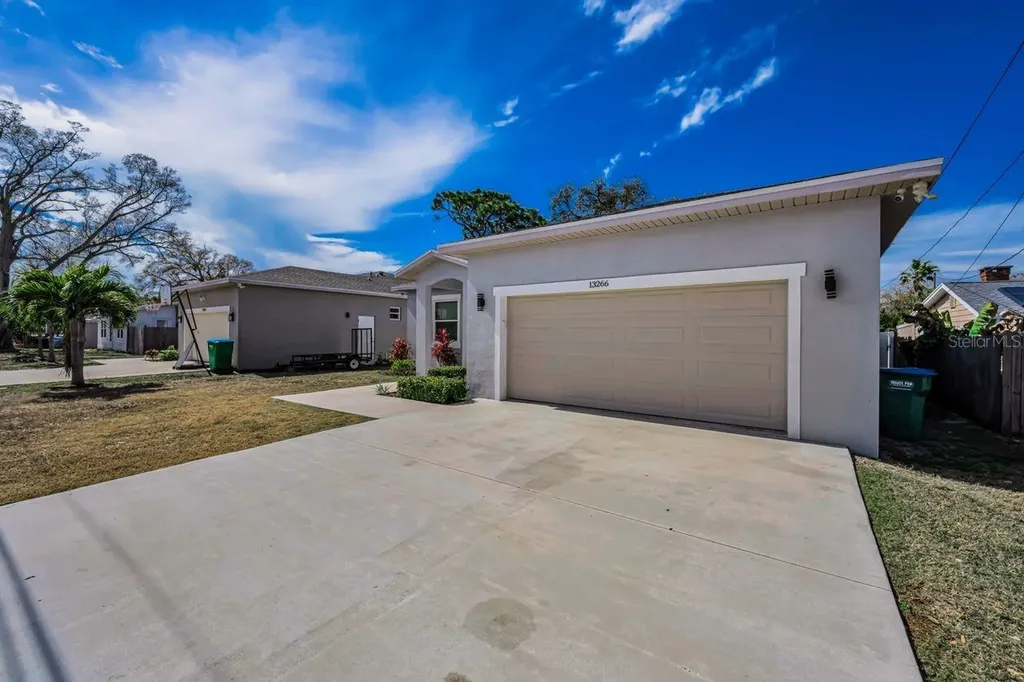 13266 Clay Avenue Largo FL 33773