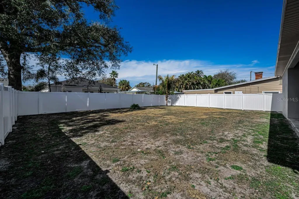 13266 Clay Avenue Largo FL 33773