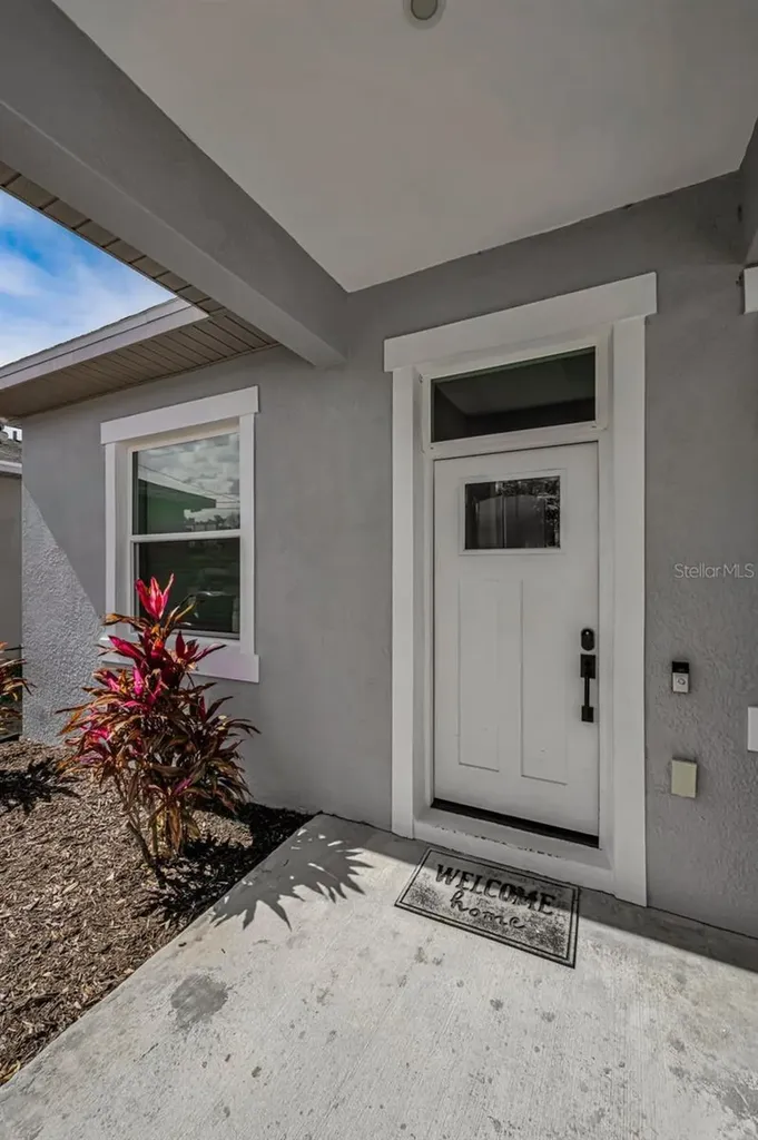 13266 Clay Avenue Largo FL 33773