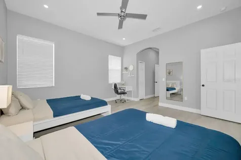 13266 Clay Avenue Largo FL 33773
