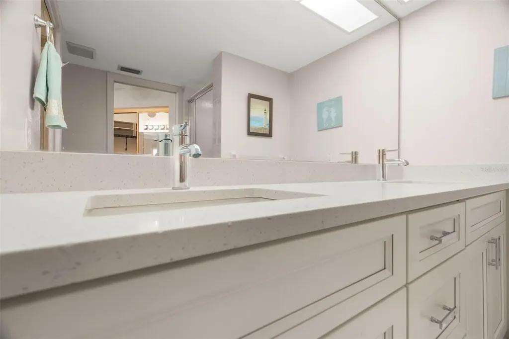 1027 Bowsprit Lane Holiday FL 34691