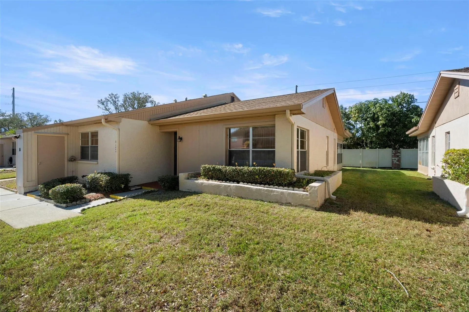 1027 Bowsprit Lane Holiday FL 34691