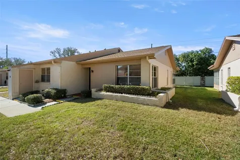 1027 Bowsprit Lane Holiday FL 34691