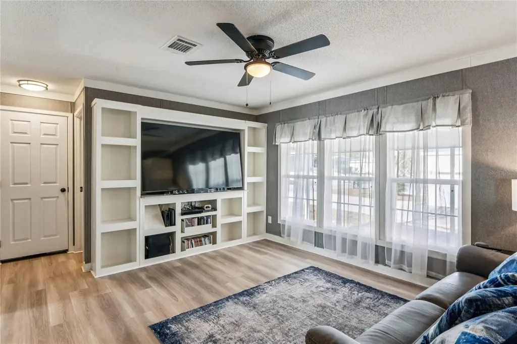 8248 Weatherford Avenue Brooksville FL 34613