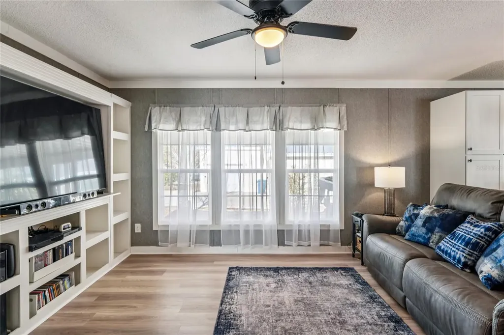 8248 Weatherford Avenue Brooksville FL 34613