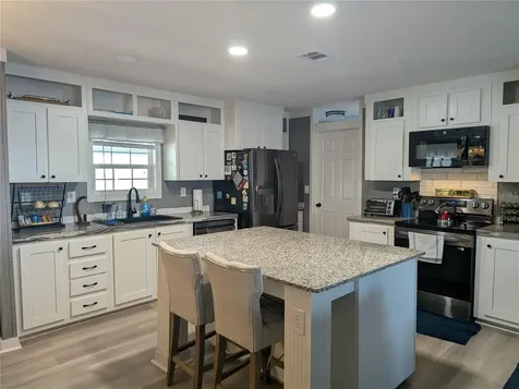 8248 Weatherford Avenue Brooksville FL 34613