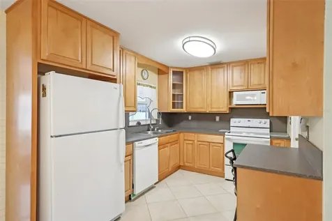 1945 Madison Avenue Melbourne FL 32935