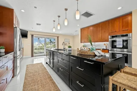 614 Norton Street Longboat Key FL 34228
