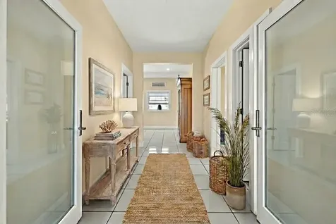 614 Norton Street Longboat Key FL 34228