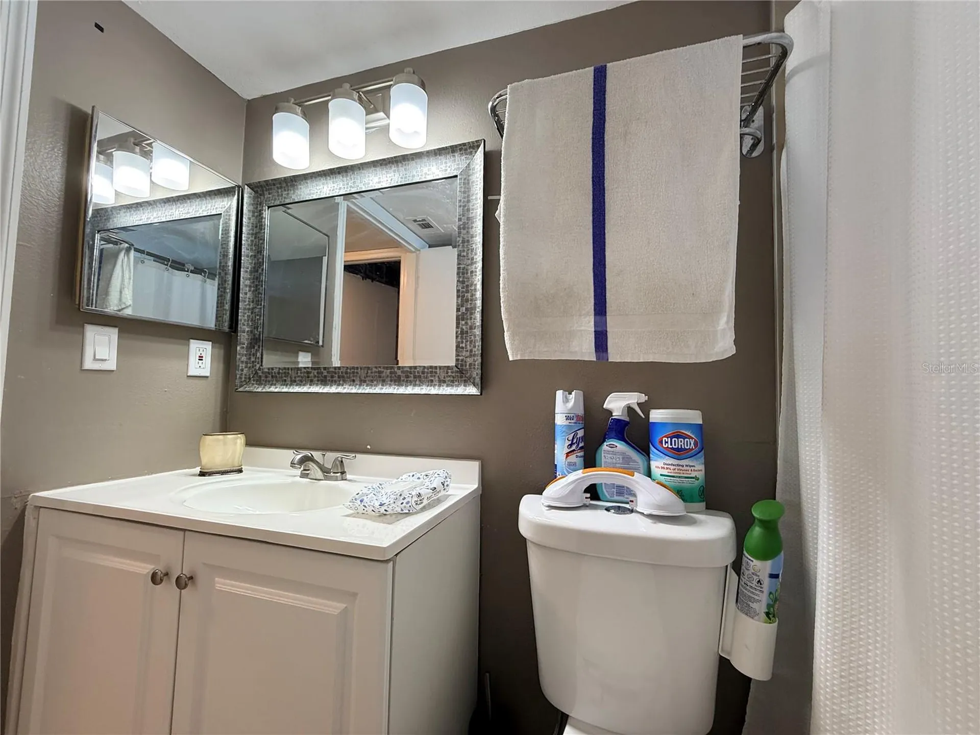 2725 N Poinciana Boulevard Kissimmee FL 34746