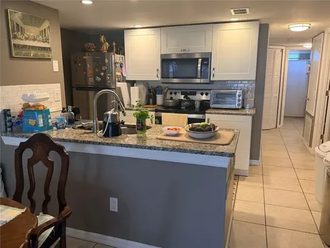 2725 N Poinciana Boulevard Kissimmee FL 34746
