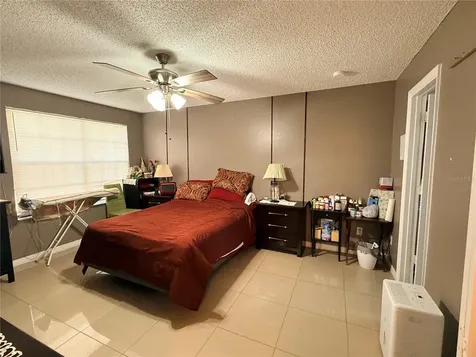 2725 N Poinciana Boulevard Kissimmee FL 34746