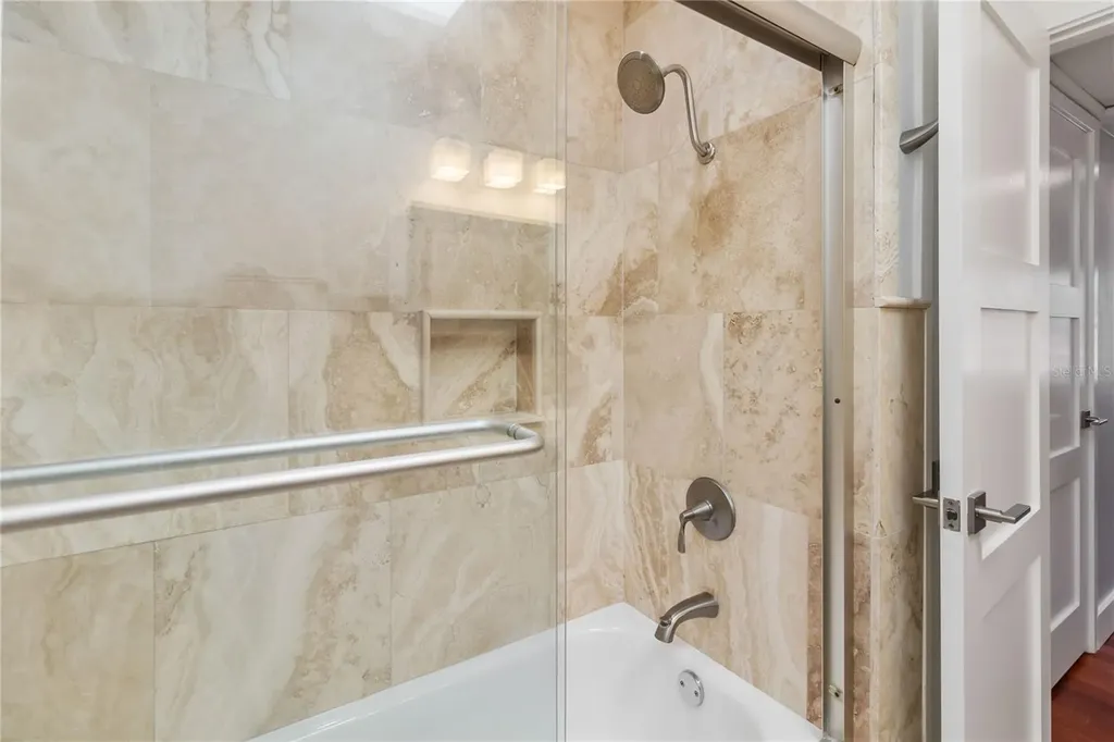 3911 Venice Drive Orlando FL 32806