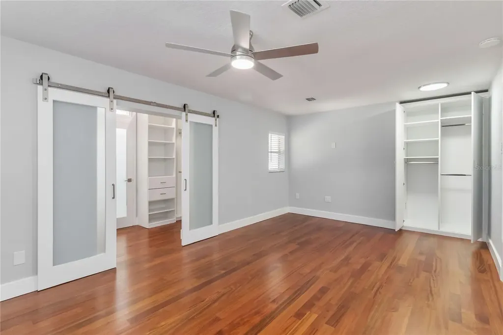 3911 Venice Drive Orlando FL 32806