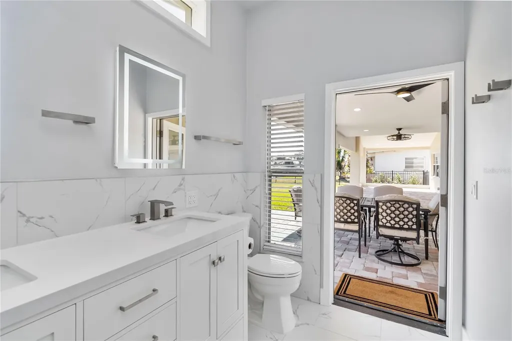 3911 Venice Drive Orlando FL 32806