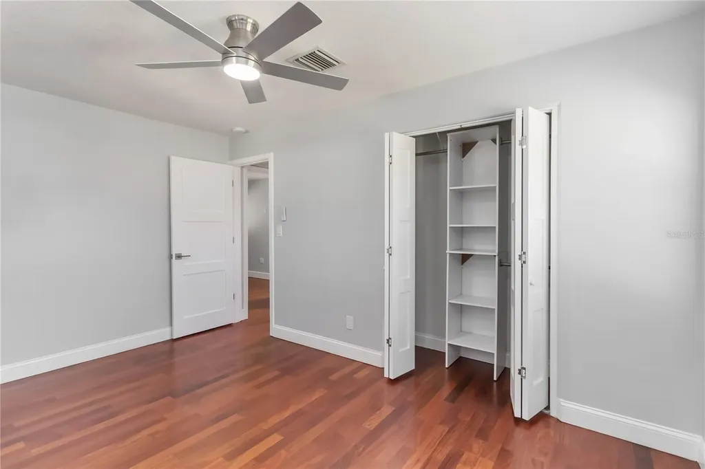3911 Venice Drive Orlando FL 32806