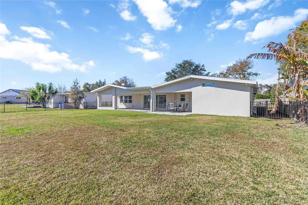 3911 Venice Drive Orlando FL 32806