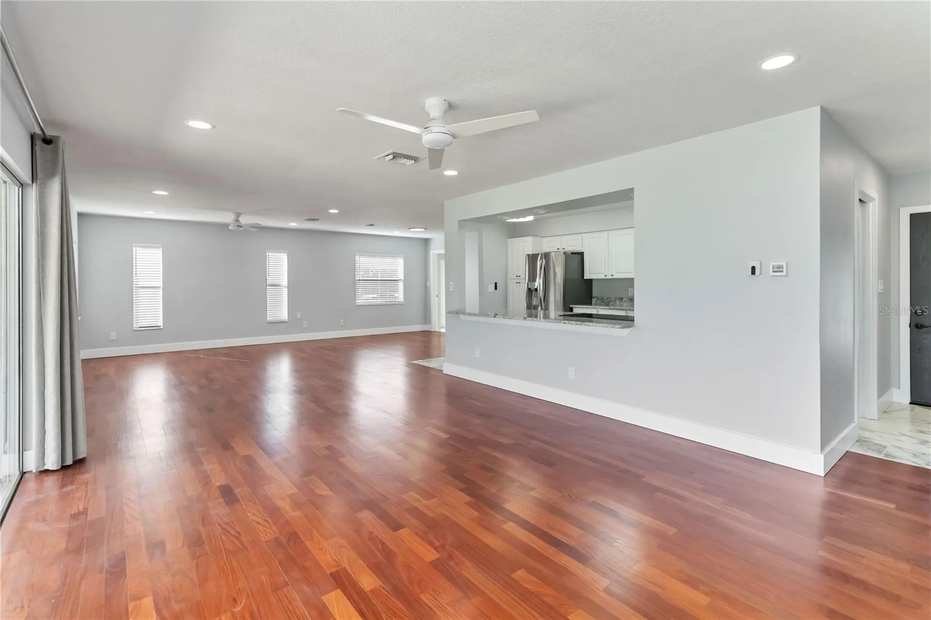 3911 Venice Drive Orlando FL 32806