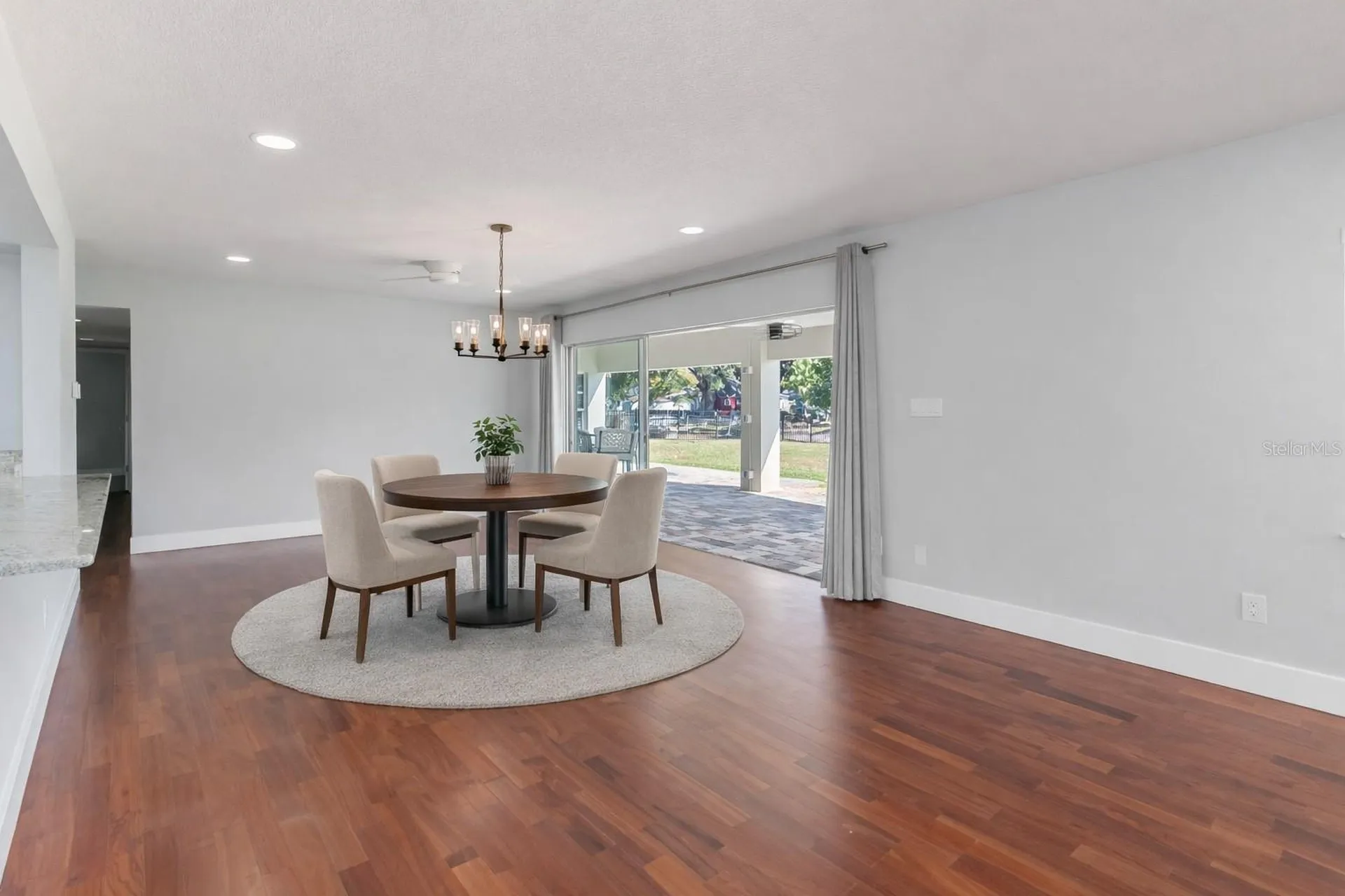 3911 Venice Drive Orlando FL 32806