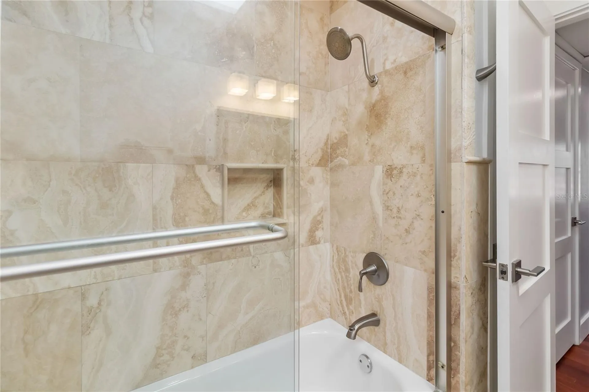 3911 Venice Drive Orlando FL 32806