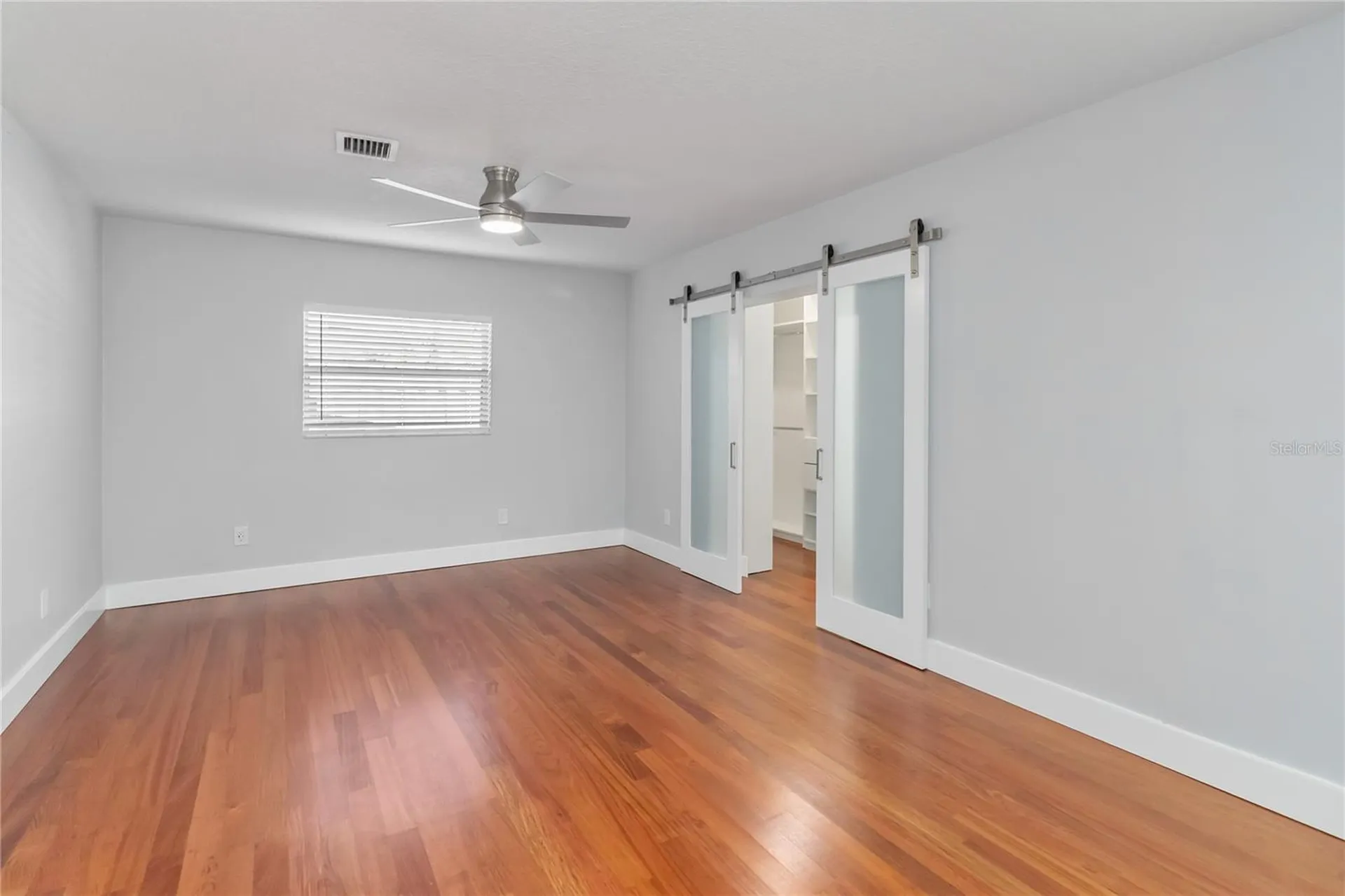 3911 Venice Drive Orlando FL 32806