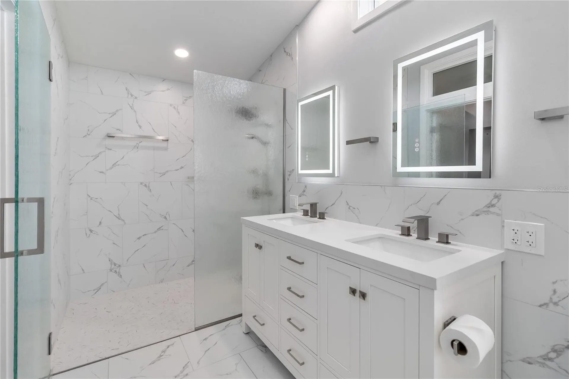 3911 Venice Drive Orlando FL 32806