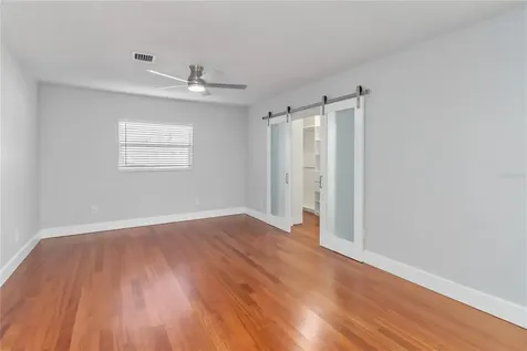 3911 Venice Drive Orlando FL 32806