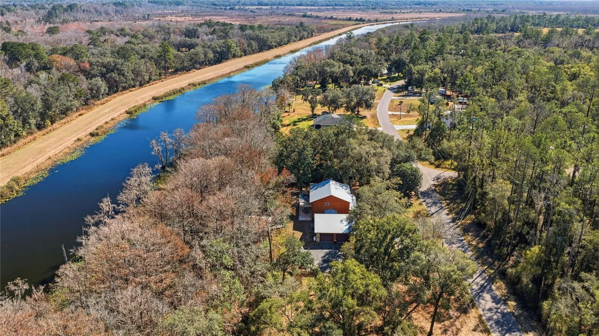 351 Sequoia Drive Ocklawaha FL 32179
