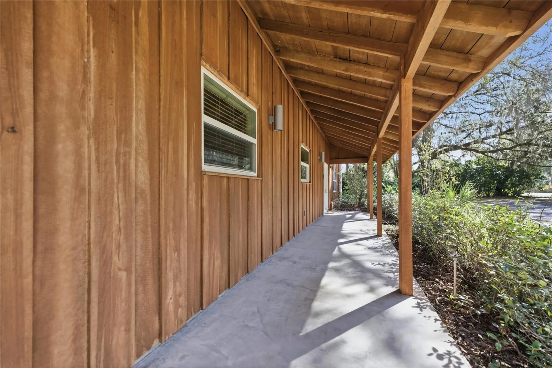 351 Sequoia Drive Ocklawaha FL 32179
