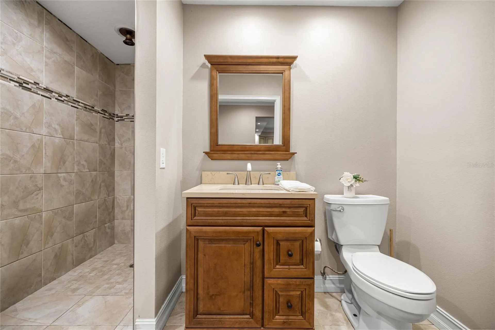 351 Sequoia Drive Ocklawaha FL 32179