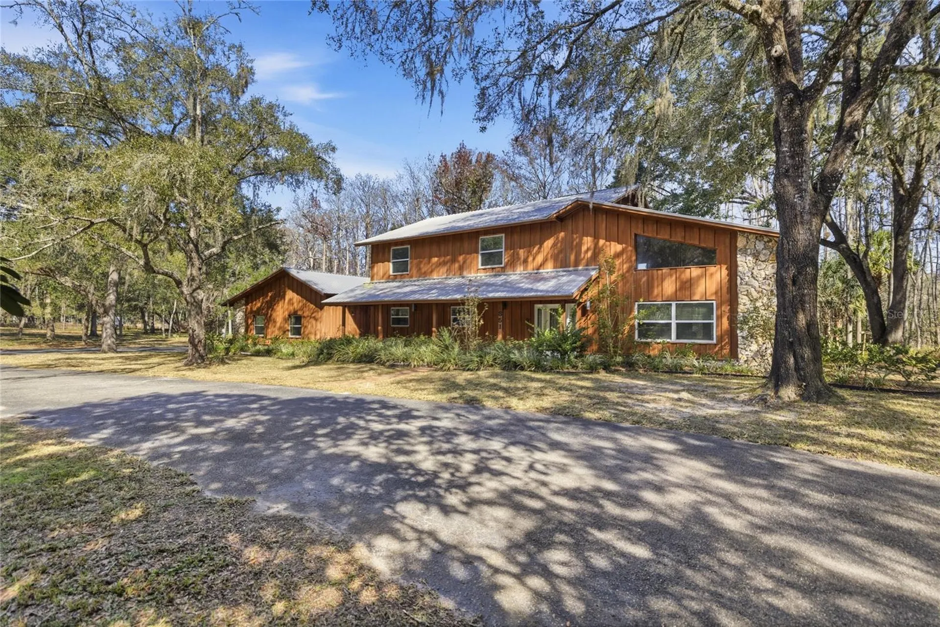 351 Sequoia Drive Ocklawaha FL 32179