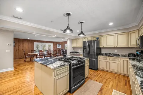 351 Sequoia Drive Ocklawaha FL 32179