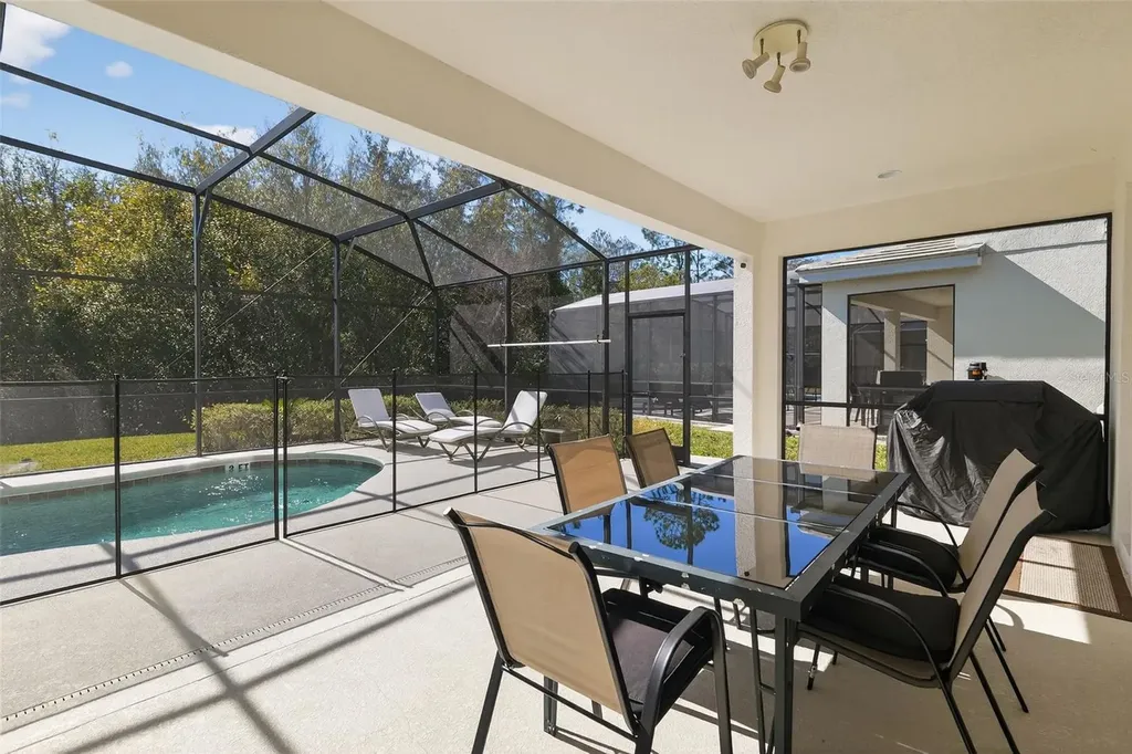 4577 Cabello Loop Kissimmee FL 34746