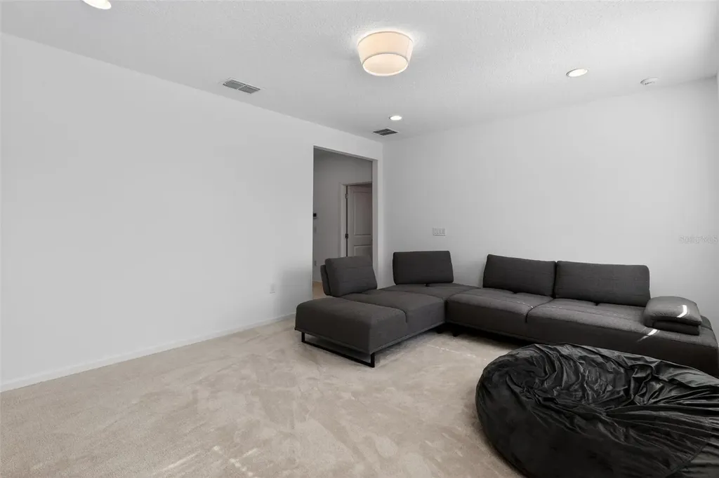 4577 Cabello Loop Kissimmee FL 34746