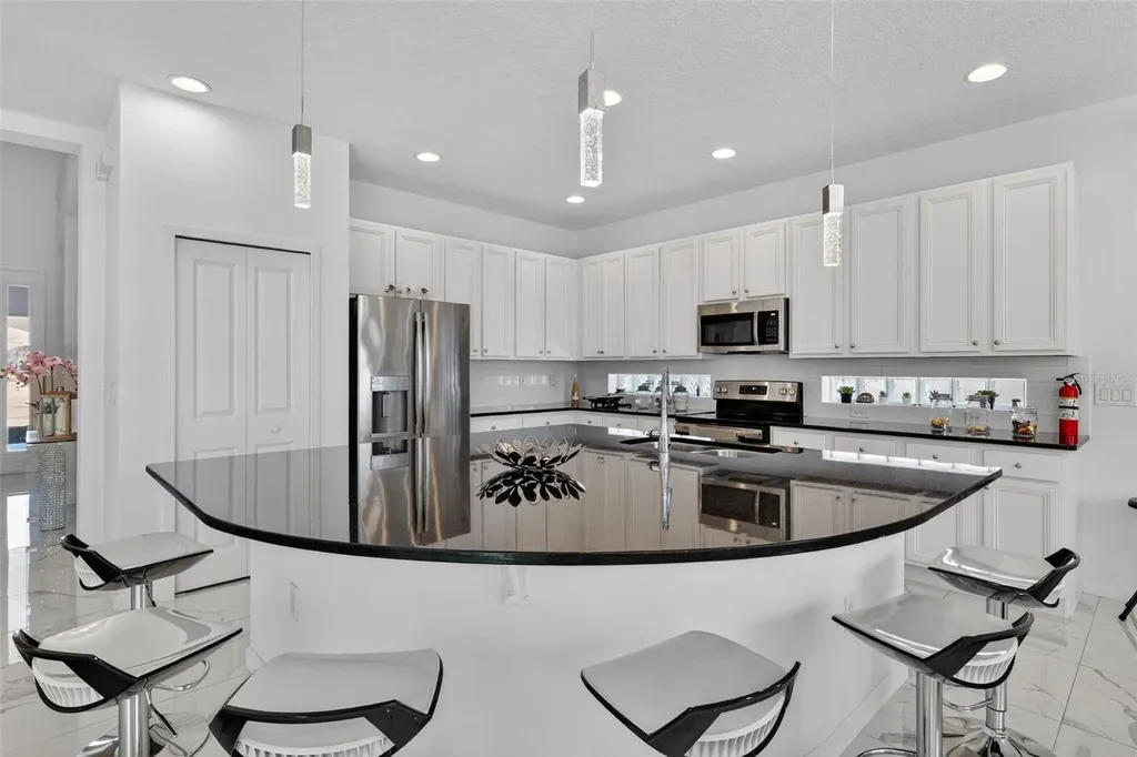 4577 Cabello Loop Kissimmee FL 34746