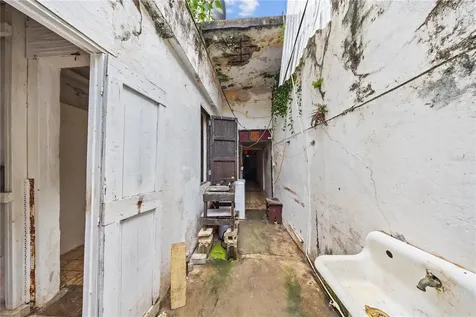 303 Calle San Sebastian San Juan PR 00901