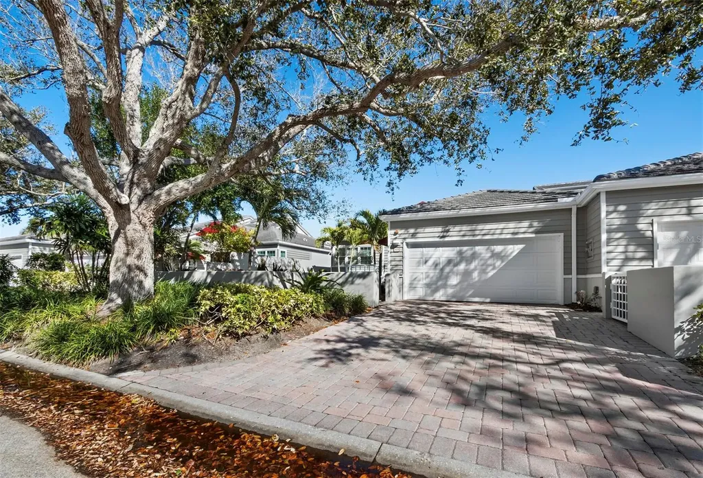 3435 Winding Oaks Drive Longboat Key FL 34228