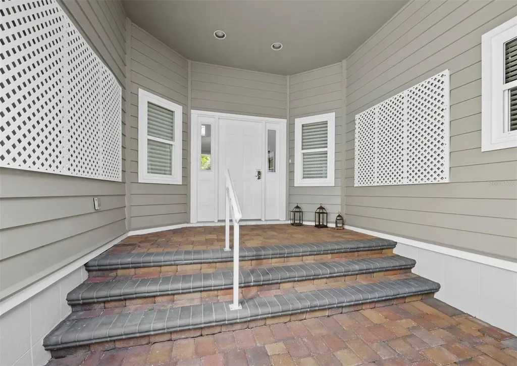 3435 Winding Oaks Drive Longboat Key FL 34228