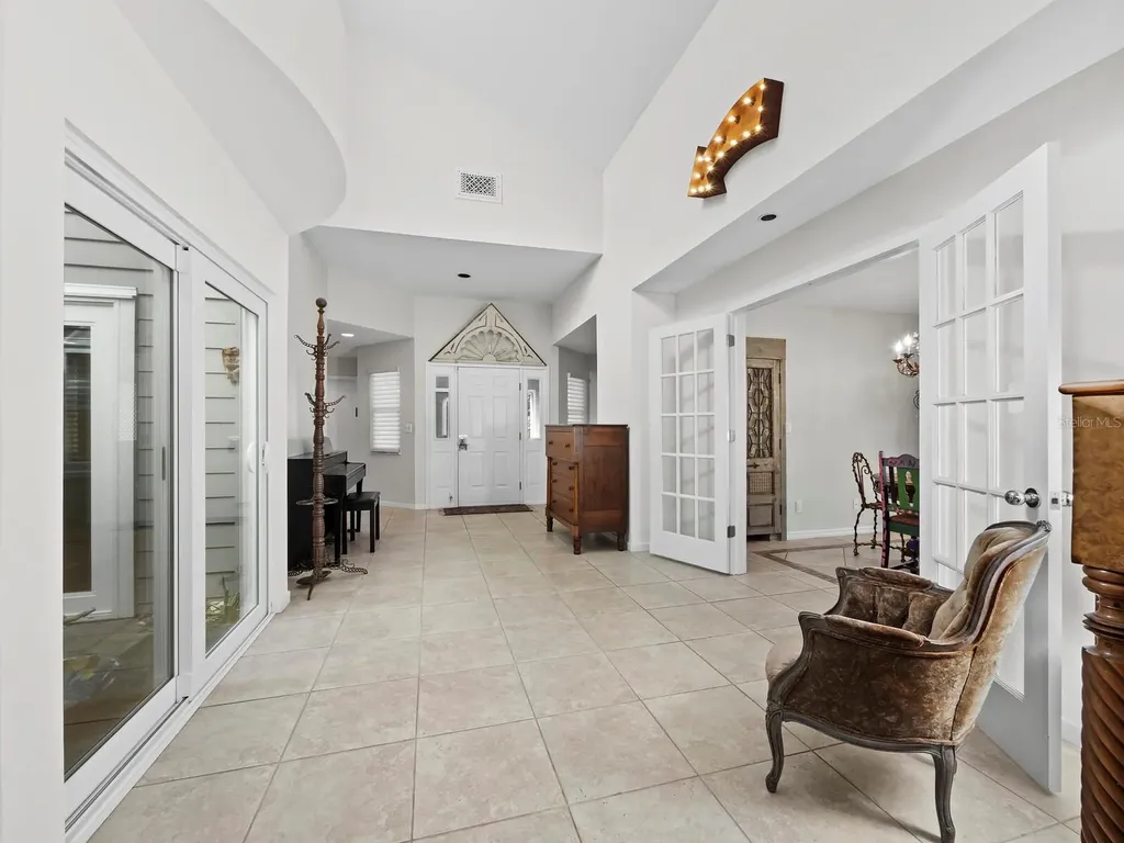 3435 Winding Oaks Drive Longboat Key FL 34228