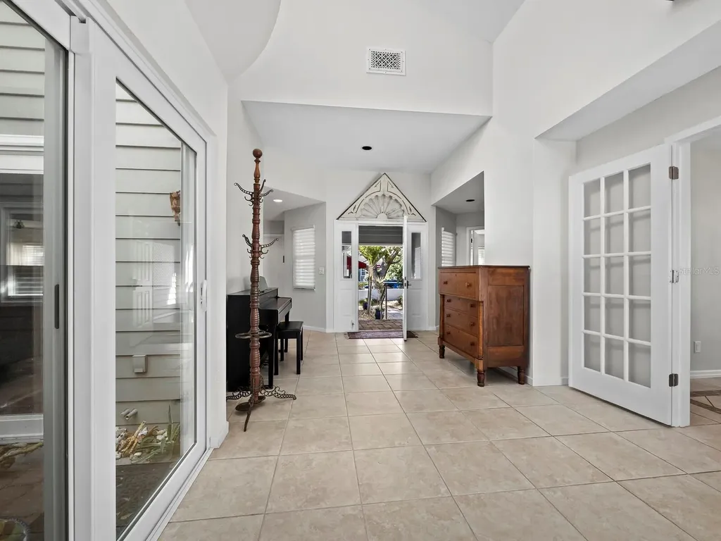 3435 Winding Oaks Drive Longboat Key FL 34228