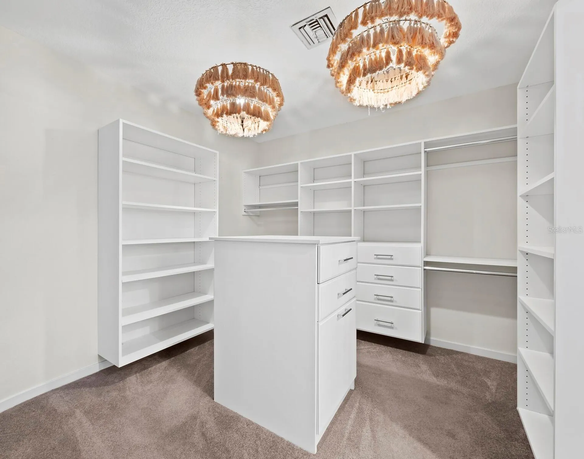 3435 Winding Oaks Drive Longboat Key FL 34228