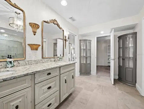 3435 Winding Oaks Drive Longboat Key FL 34228