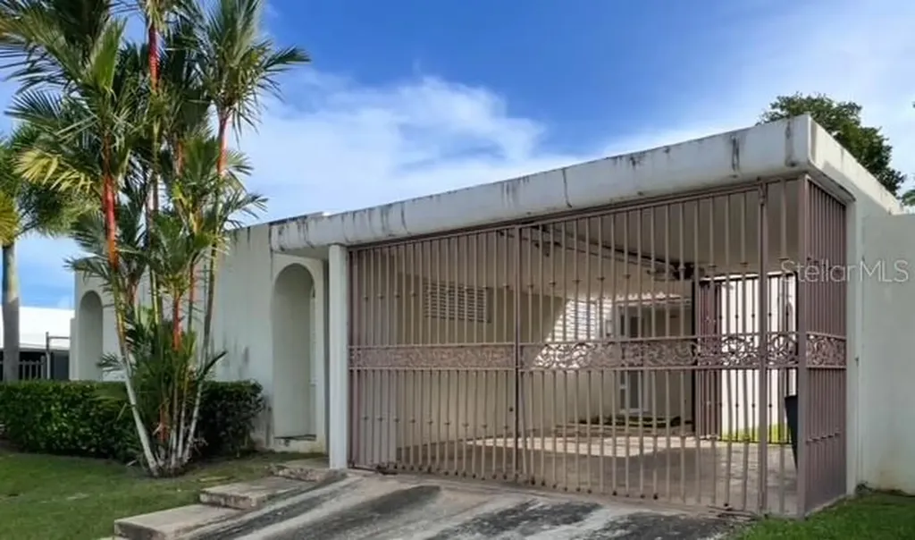16 Cataratas St., El Remanso Dev. San Juan PR 00926