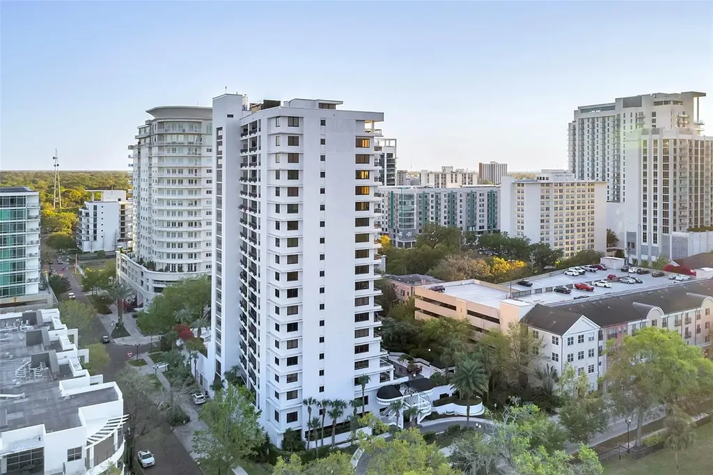 530 E Central Boulevard Orlando FL 32801
