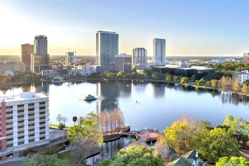530 E Central Boulevard Orlando FL 32801