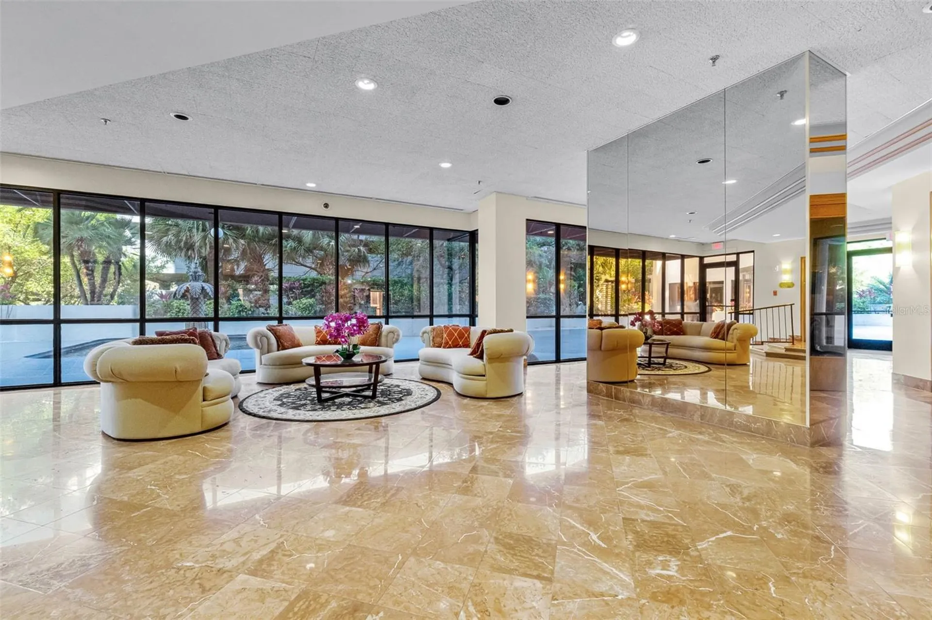 530 E Central Boulevard Orlando FL 32801