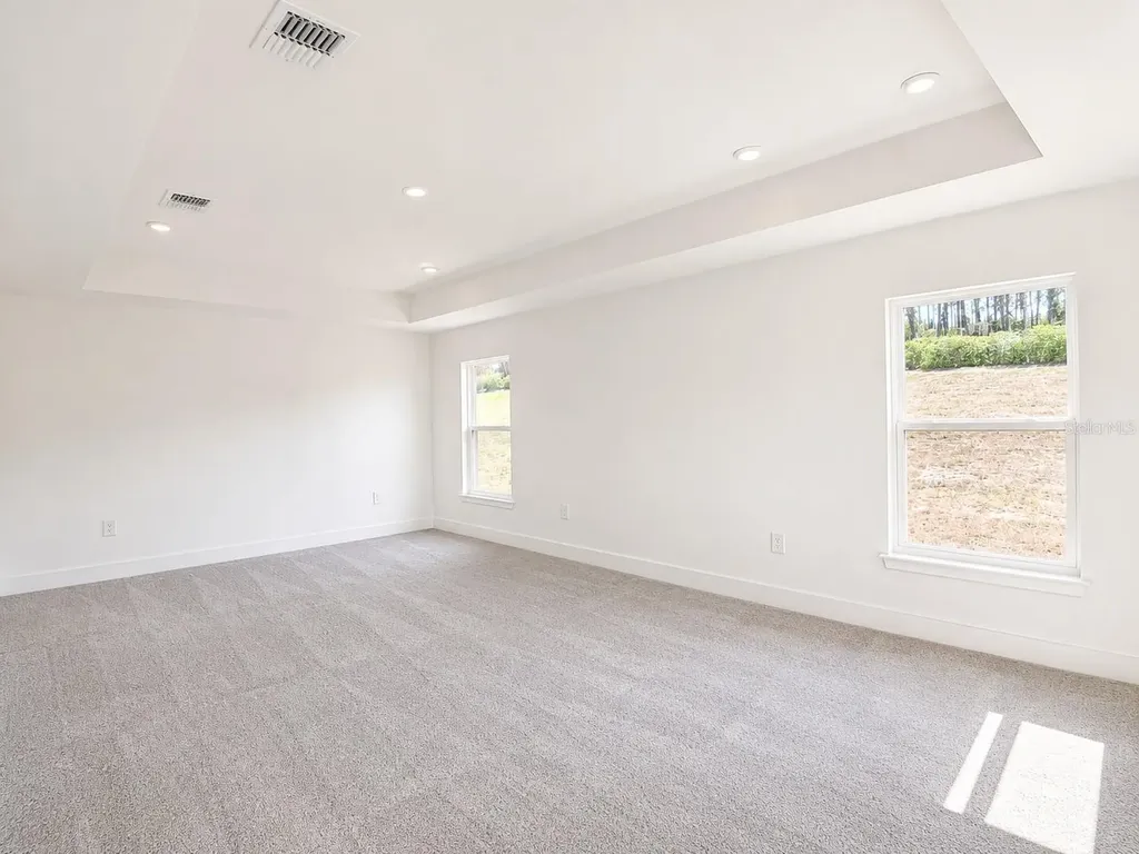 271 Verny Grove Lane Leesburg FL 34748
