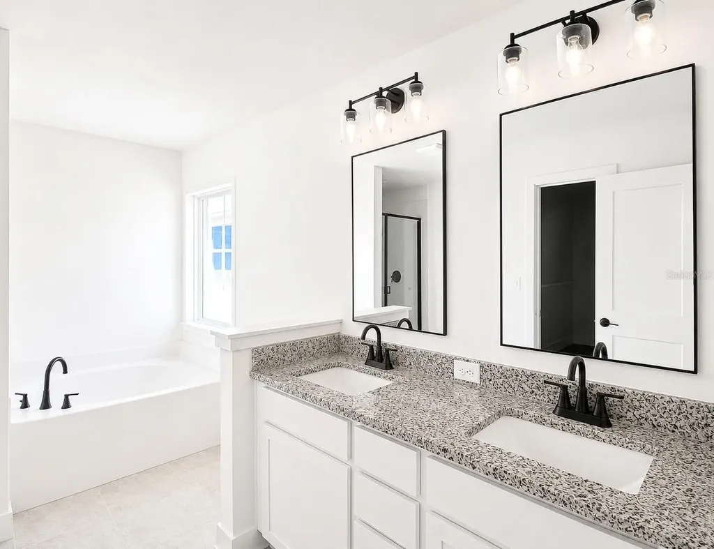 271 Verny Grove Lane Leesburg FL 34748