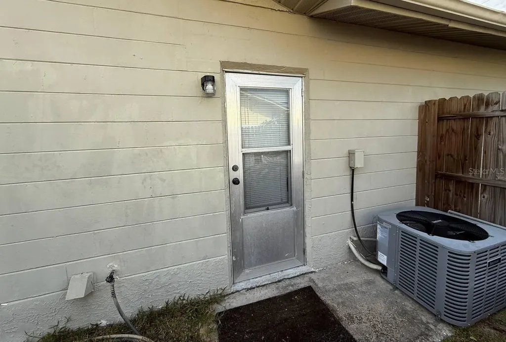 4350 Merchant Avenue Spring Hill FL 34608